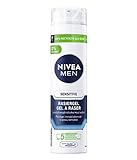 NIVEA MEN Sensitive Rasiergel (200 ml), Rasiergel mit Kamille, Hamamelis und Vitamin E für eine sanfte Rasur, schützendes Rasiergel für Männer gegen Hautirritationen