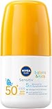 NIVEA SUN Babies & Kids Sensitiv Schutz Sonnen-Roller 50+ (50 ml), Sonnencreme Roll-on mit LSF 50+, extra wasserfeste Sonnenmilch als praktischer Roller für Kinder