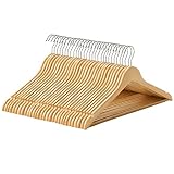 SONGMICS Kleiderbügel Holz, 30er Set, Bügel aus Massivholz, Einkerbungen im Schulterbereich, Rutschfester Hosensteg, um 360° drehbarer Haken, für Anzüge, Hemden, naturfarben-silbern CRW031NL