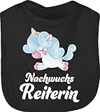Baby Lätzchen - Pferde - Baby - Nachwuchsreiterin - Unisize - Schwarz - geschenk pferdefreund pferdemotiv pferdefans reitersache reit sachen pferd pferdeliebe pferd, pferdemotiven pferden - BZ12