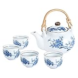 fanquare Japanisches Blau und Weiß Porzellan Tee Set, Pflaumenblüten Muster Teeservice, Keramik Teekanne mit Rattanstiel und 4 Tassen