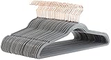 Amazon Basics Kleiderbügel für Anzüge, Samt, schmal, rutschfest, 50 stück, Grau/Gold