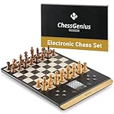 MILLENNIUM ChessGenius Pro Wood Edition Schachcomputer – Edle Holzoptik mit Echtholzfiguren, benutzerfreundliche Bedienung, mobil und vielseitig, ideal für Hobbyspieler mit KI-Lernfunktionen