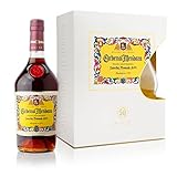 Cardenal Mendoza Clásico Solera Gran Reserva, Brandy de Jerez (1x0,7l) 40% vol - In edler Geschenkverpackung mit Brandyglas - 15 Jahre im Solera-System gereift, ausgewogener Geschmack, angenehm süß