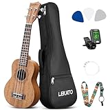 LEKATO Sopran Ukulele aus Sapeli 21 Zoll Ukulele Starter Set mit Gigbag Stimmgerät Gurt Picks/Saiten, Hawaii 4-saitiges Gitarre Ukulele-Set für Anfänger, Ecthes Holz Exquisite Schnitzerei