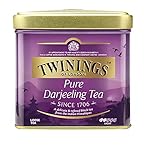 Twinings Pure Darjeeling - Schwarzer Tee lose in der Tee-Dose - zarter, erstklassiger Schwarztee mit einem Hauch von Muskat, gepflückt in den Anbaugebieten der Himalaja-Region, 100 g