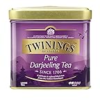 Twinings Pure Darjeeling - Schwarzer Tee lose in der Tee-Dose - zarter, erstklassiger Schwarztee mit einem Hauch von Muskat, gepflückt in den Anbaugebieten der Himalaja-Region, 100 g