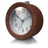 CSL - Wecker analog ohne Ticken mit Schlummerfunktion, Rund Holz dunkel Nussbaum, Retro Design, Nachtlicht, Tischuhr, Geräuschlos Alarm Clock, Reisewecker, Weckton, Snoozetaste, Batteriebetrieben