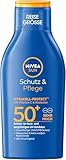 NIVEA SUN Schutz & Pflege Sonnenlotion LSF 50+, wasserfester Sonnenschutz mit Vitamin C & Hyaluron, schnell einziehende Sonnencreme für 48h Feuchtigkeit ohne weiße Rückstände (100 ml)