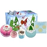 Bomb Cosmetics Santa's Coming Festive Christmas Handmade Wrapped Bath & Body Set with Essential Oils, Includes Bath Bombs, Soap & Bath Creamer