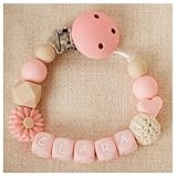 Storchenkind® - Baby-Geschenk personalisiert mit Namen - Mädchen | mit Geschenkverpackung | rosa Buchstaben aus lebensmittelchten Silikon