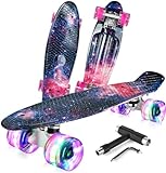 BELEEV Skateboard Komplette Mini Cruiser Skateboard für Kinder Jugendliche Erwachsene, Led Leuchtrollen mit All-in-one Skate T-Tool für Anfänger(Galaxy Purple)