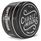 Charlemagne Matte Haarpomade für Herren - Mittlerer Halt, 100 ml, Lederduft - Wasserbasierte Haar Pomade Herren - Haarstyling Matte Pomade für Männer - Entwickelt von Friseuren - Made in Germany
