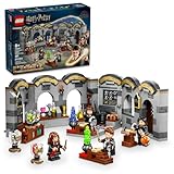 LEGO Harry Potter Schloss Hogwarts: Zaubertränke Klasse Spielset, Harry Potter Sammlerstück mit 4 Minifiguren, magische Geschenkidee für Kinder, baubares Harry Potter Spielzeug für 8 Jahre alte