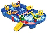 AquaPlay - LockBox - Wasserbahn als Transportkoffer mit 27 Teilen, Spieleset inklusive 1 Hippo Wilma, Amphibienauto und Containerboot, für Kinder ab 3 Jahren, 8700001516, Blau
