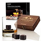 Lumaland 9 Whiskysteine aus Granit im Geschenkset - professionelle Zange aus Edelstahl, Holzbox, Stoffbeutel - ideale Eiswürfel-Alternative wiederverwendbare Kühlsteine Whiskey Stones - Schwarz