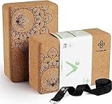 Overmont Yogablöcke Kork 2er Set Yogaklotz - Yoga Block mit Yoga Gurt - Korkblock für Fitness Pilates Stretching und Meditation